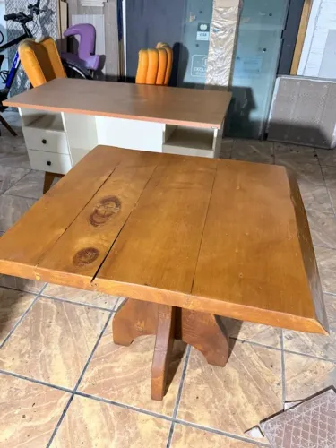 Mesa de Madeira maciça para 2 lugares