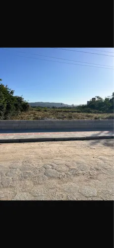 Vende se terreno