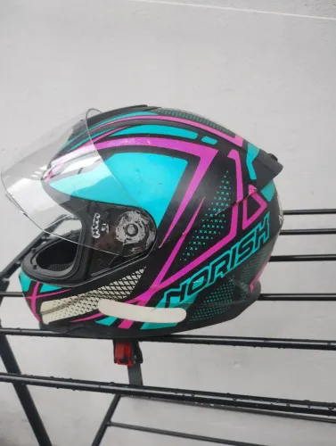 Capacete No Risk Feminino 