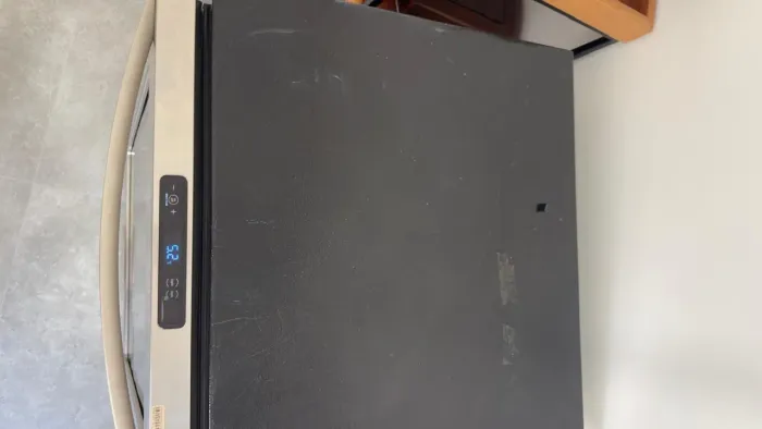Adega Climatizada 48 Garrafas - Electrolux Wci49
