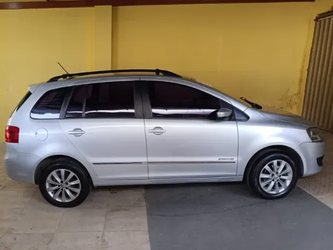 Volkswagen Spacefox Sportline/highline 1.6 T.flex 2011