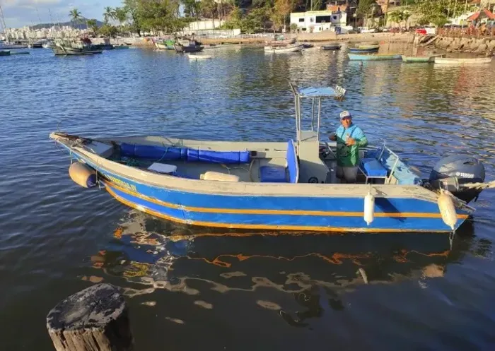 Lancha 21 Pés Alumínio Motor Yamaha 90 4 tempos 