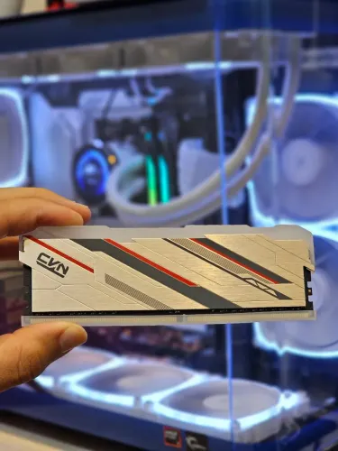 Memoria ram DDR4 8GB 3200mhz Colorful CVN