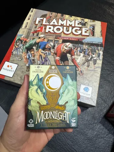 Flamme Rouge + Moonlight