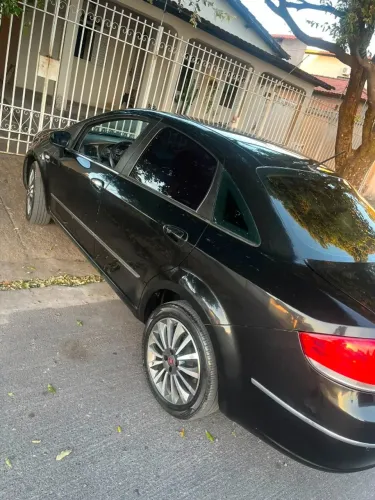 Fiat Linea 1.9/ HLX 1.9/1.8 Flex Dualogic 4P 2010