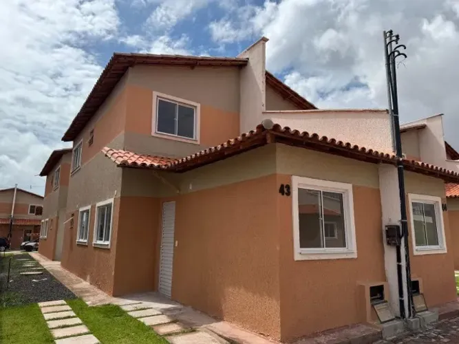 Aluguel Casa em Condomínio de 3 quartos