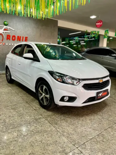 Chevrolet Onix Hatch LTZ 1.4 8V Flex Aut. 4P 2018