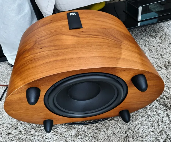 SUB WOOFER KEF