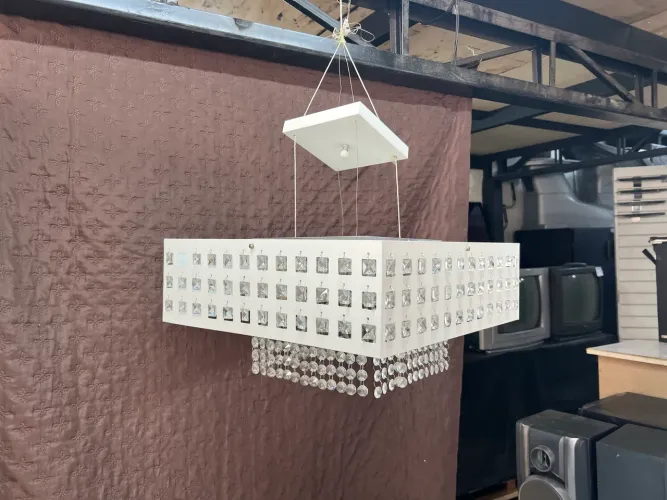 Lustre Plafon de LED Quadrado Aço Branco