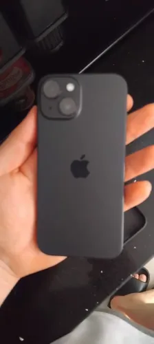 iPhone 15 128GB