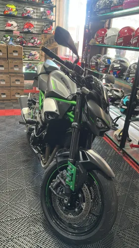 Z900 