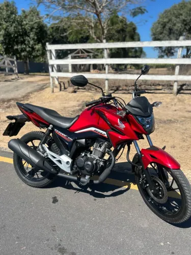 Titan 160