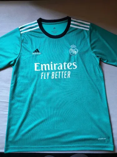 Camiseta Real Madrid Away - Versão Torcedor 20/21