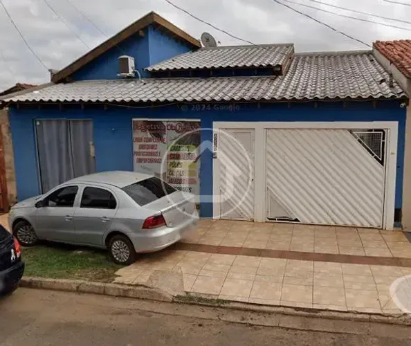 CASA E SALÃO COMERCIAL