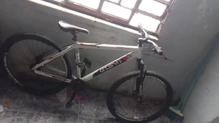Bicicleta aro 29 GTS m1