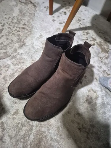 Bota Chelsea Marrom