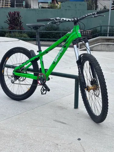 Bicicleta Gios aro 26