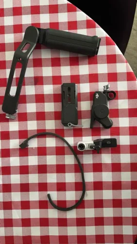 DJI Focus Pro - DJI RS Intelligent Tracking Module + Motor + Hand Unit + Acessórios
