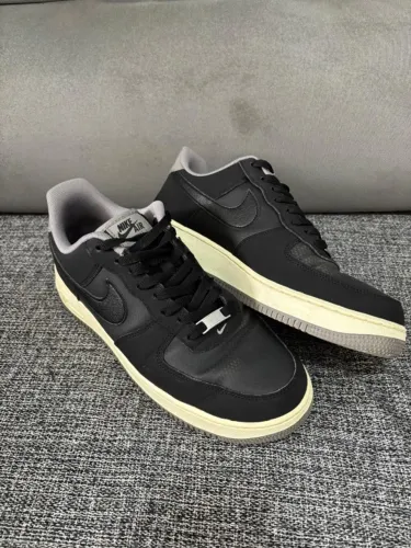 tênis nike air force 107 lv08 preto 42