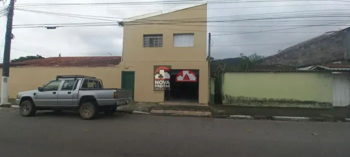 Salão comercial para locação próximo à rodoviária