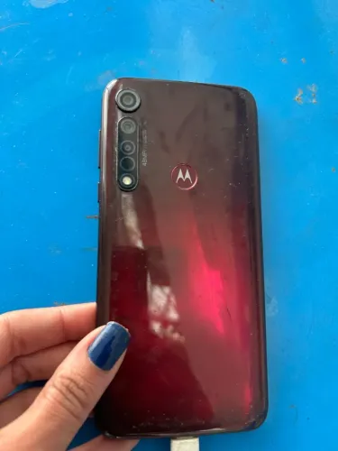 Motorola Moto G8 Usado - Ótimo Estado + Carregador