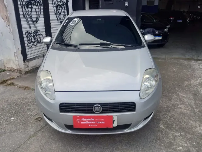 Fiat Punto Attractive 1.4 Fire Flex 8V 5P 2012