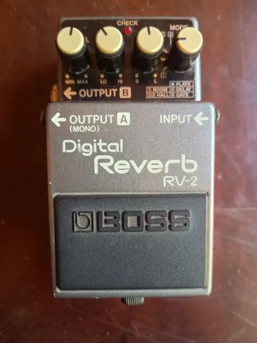 Pedal Boss RV-2 Made in Japan (1987-89)