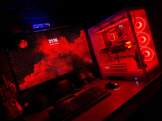 PC Gamer High-End Intel Core Ultra 5 | RX 6700 XT Red Devil 12GB | DDR5 | Wi-Fi 6