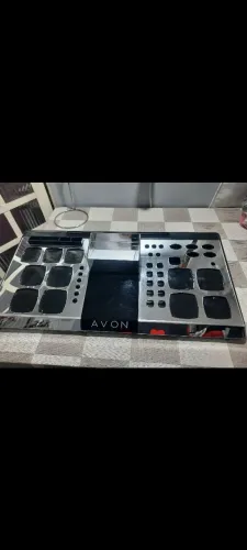 Display / Stand de maquiagem da Avon, em excelente estado