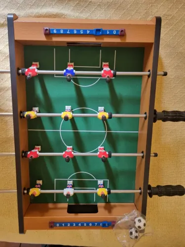 Mesa de pebolim infantil