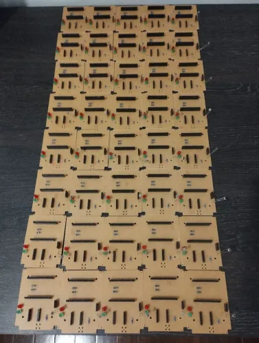 Montagem placas eletrônicas