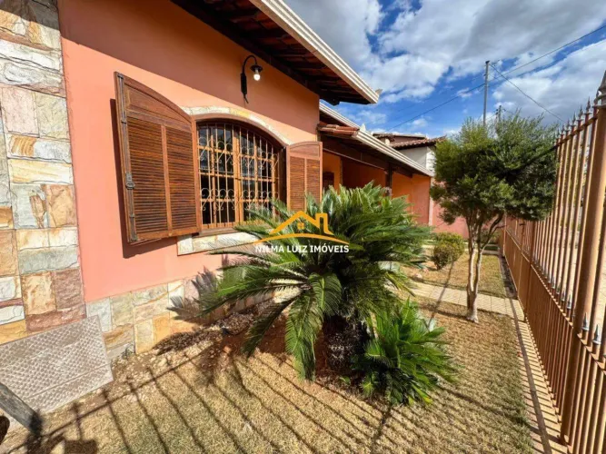 Casa 4 quartos piscina e sauna jardim Brasília