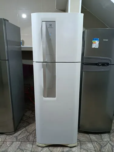 Geladeira duplex Eletrolux Frost Free frete grátis 