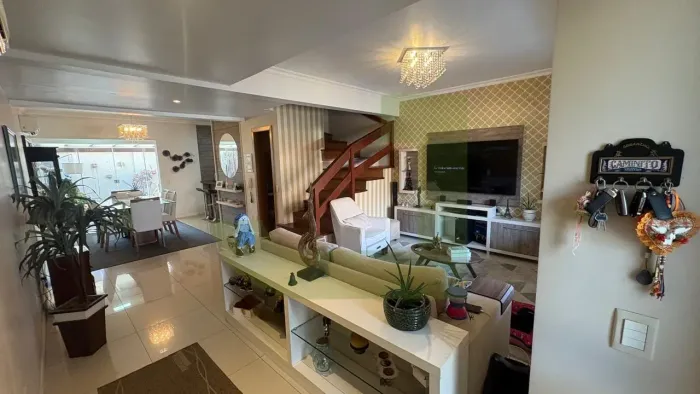 Casa 3 dormitórios condomínio Morro do Espelho, infraestrutura completa , segurança e qual