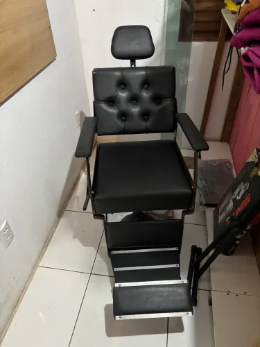 Cadeira de Barbeiro reclinável + Lavatório