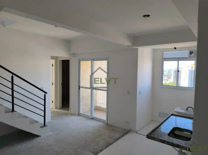 Cobertura na Vila Osasco | 3 Quartos com 1 Suíte, Vista Livre e 2 Vagas Fixas