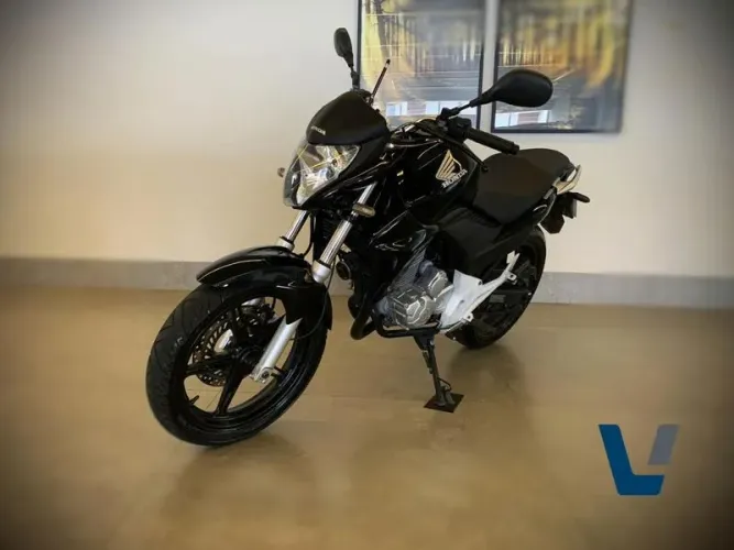 HONDA CB 300R 2014