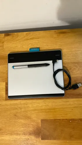 Mesa digitalizadora Intuos Pen S CTL-480