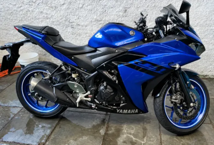 Yamaha YZF R-3 321 2019