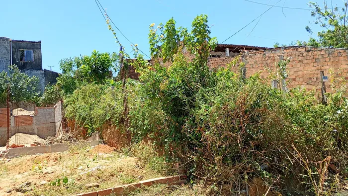 Vendo ou trouco o terreno no Palame Soledade