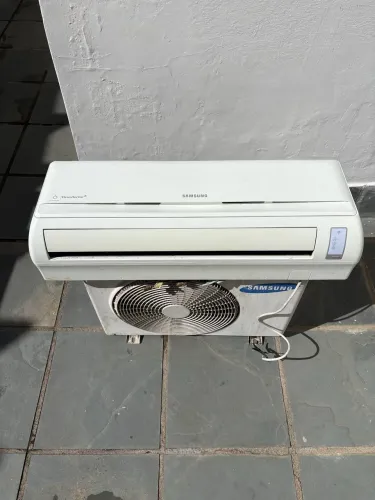 Ar condicionado