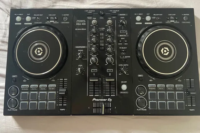 Controladora DDJ-400 Pioneer