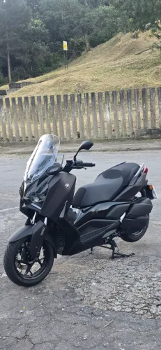 Xmax 300
