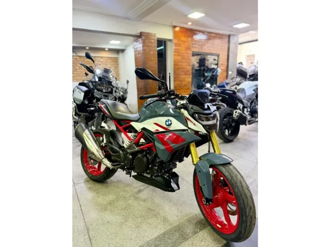 Bmw G 310 r 2022