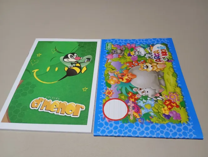 Kit caderno de brochura e caligrafia