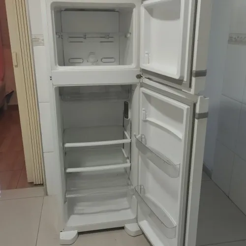 Geladeira Consul Frost Free 340L - funcionando perfeitamente