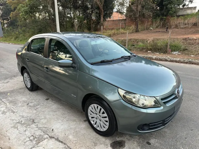Volkswagen Voyage 1.0/1.0 City MI Total Flex 8V 4P 2010
