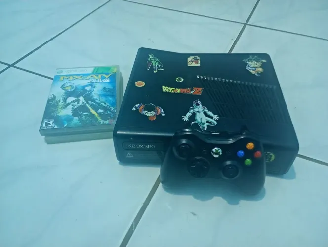 Xbox 360 com defeito vendo ou troco 