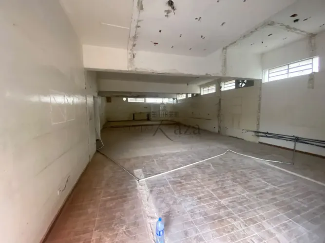 Oportunidade Galpão Comercial - Jardim das Industrias - 160m².