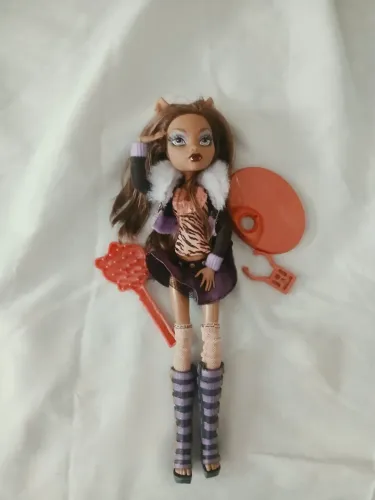Clawdeen Basica wave 2, ler a descrição (TROCO OU VENDO)